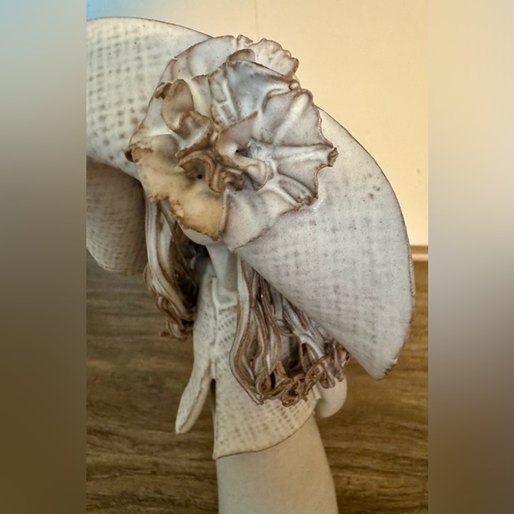 Veronica Ballan Rawlinson Alnwick Studio Pottery Standing Lady Faceless Figurine - Picture 8 of 9